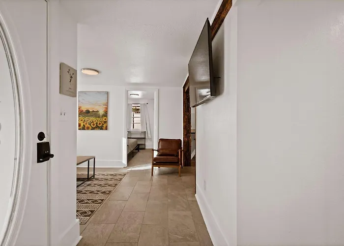 Apartment Blue Ox Pensacola